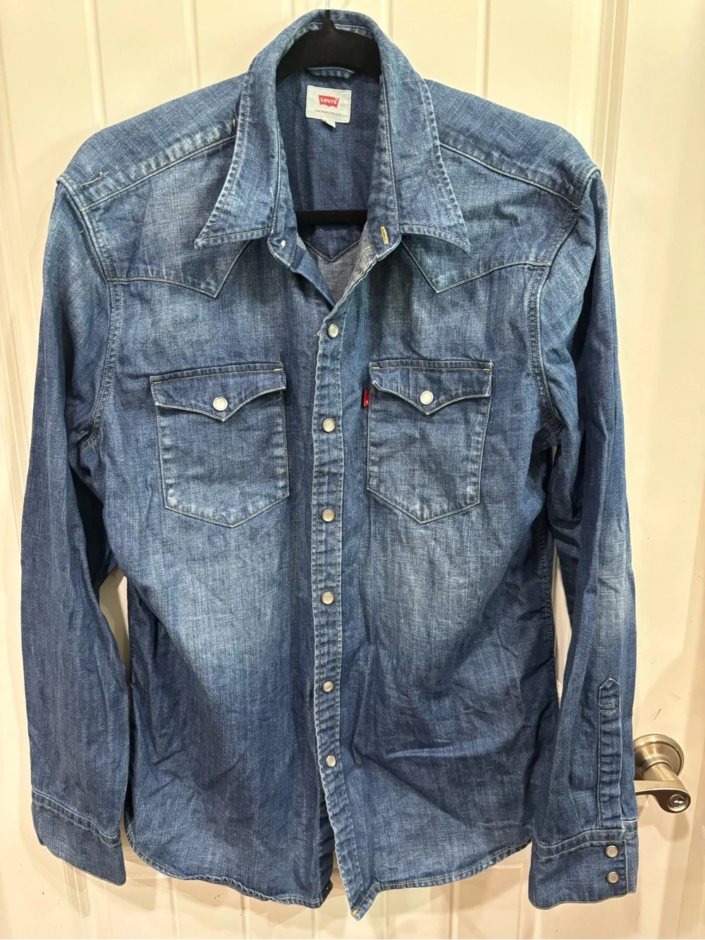 Levi's Vintage-Inspired Blue Denim Western Shirt Jacket